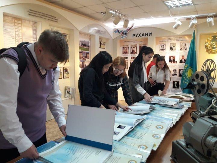 Поход в музей образования