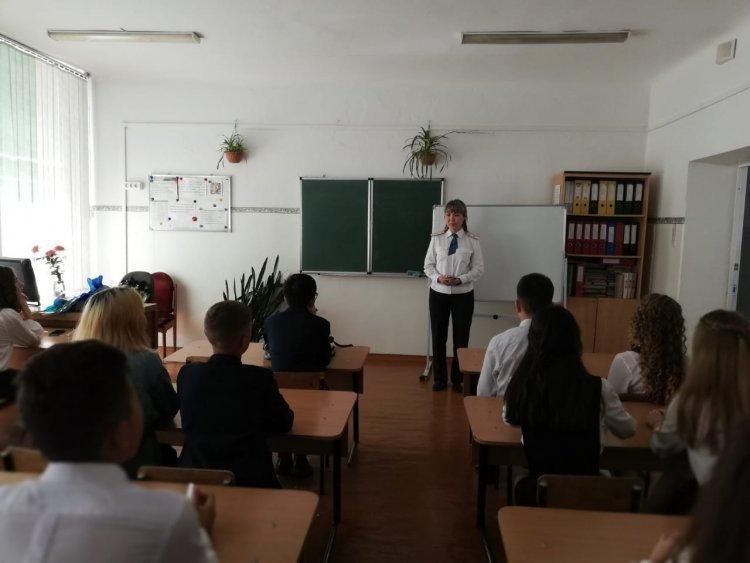 Школьный инспектор всегда на страже
